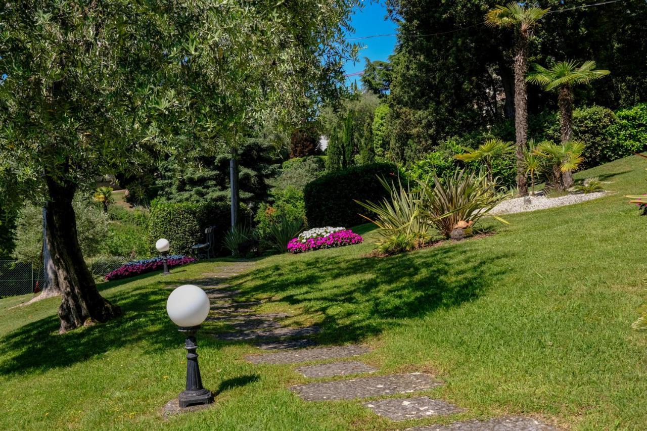 גרדונה ריביירה Hotel Bellevue מראה חיצוני תמונה