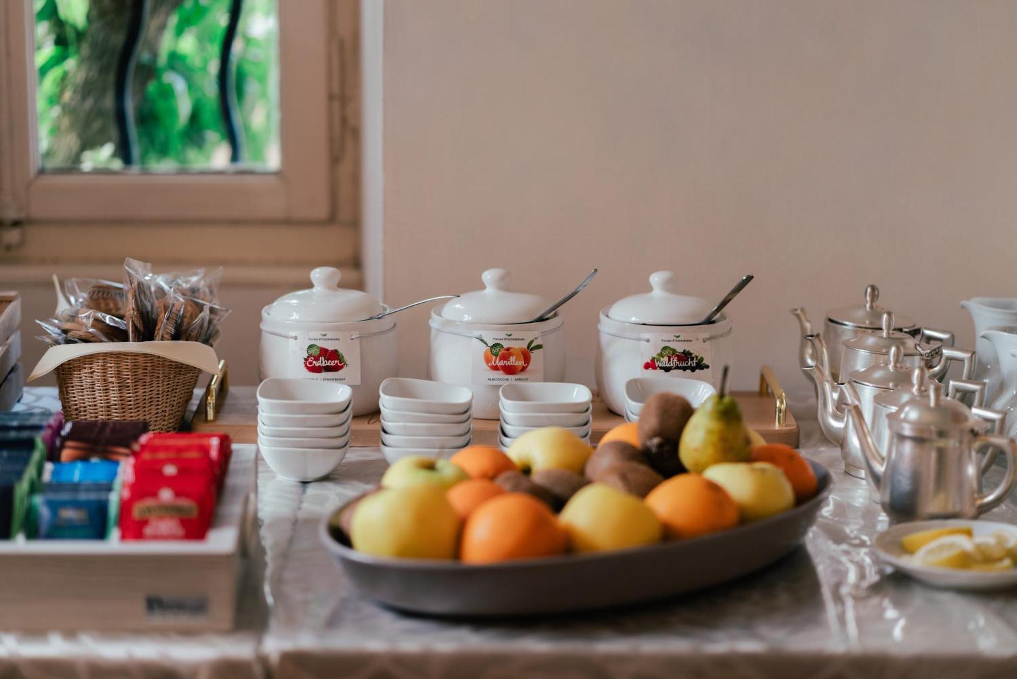 גרדונה ריביירה Hotel Bellevue מראה חיצוני תמונה