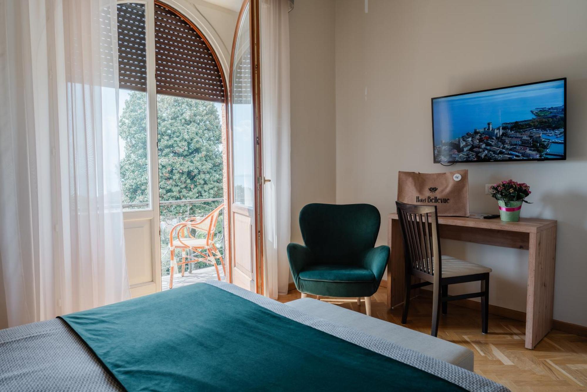 גרדונה ריביירה Hotel Bellevue מראה חיצוני תמונה